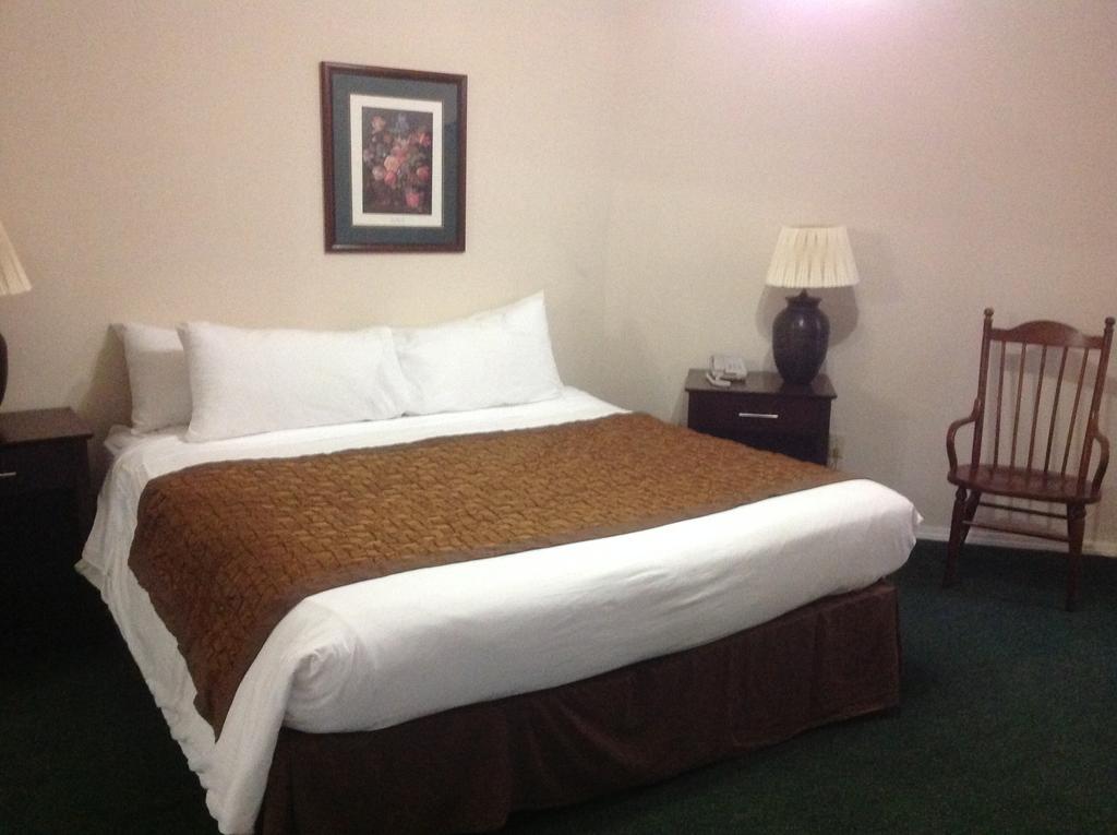 Hawthorn Extended Stay By Wyndham El Paso Exterior photo