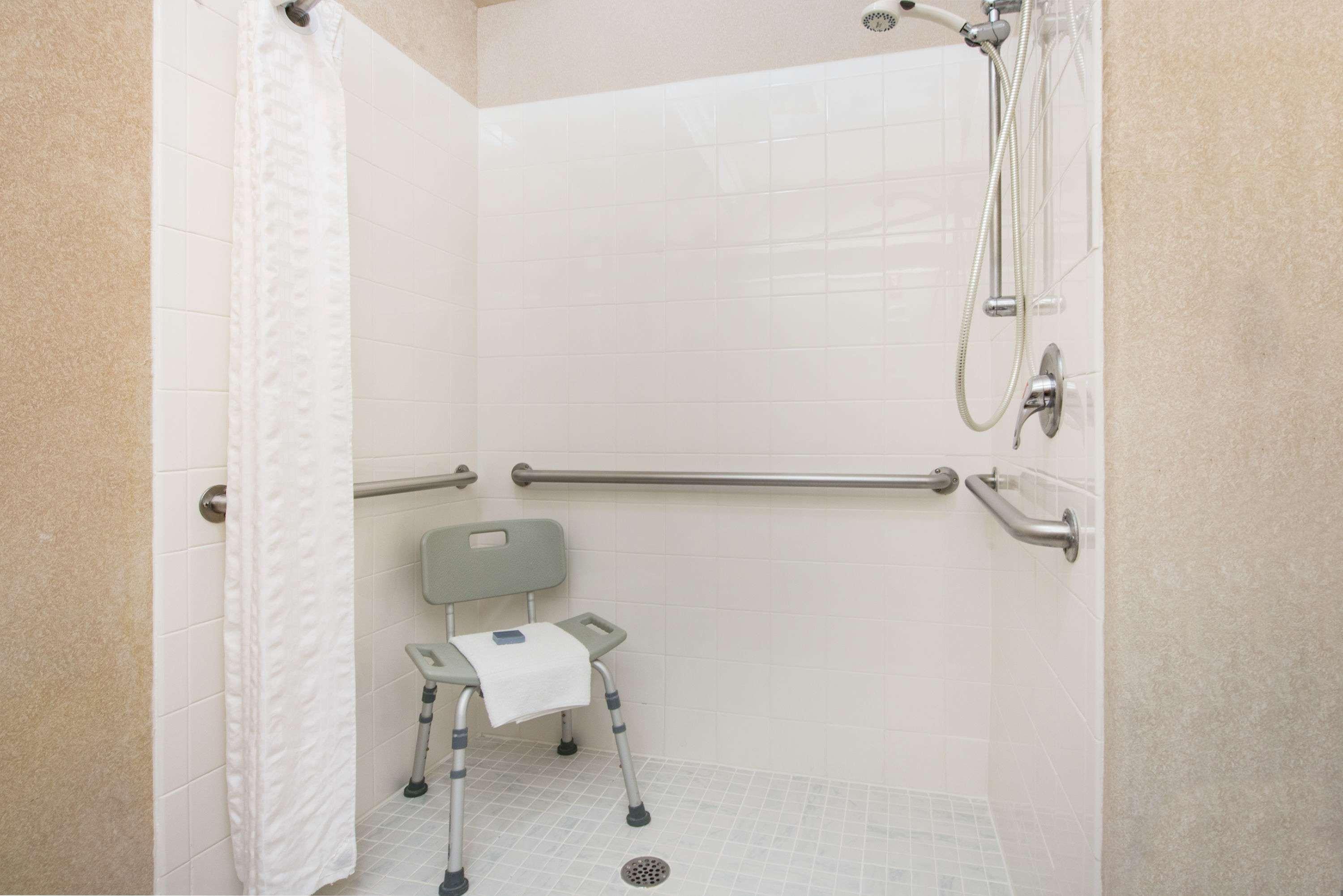 Hawthorn Extended Stay By Wyndham El Paso Exterior photo