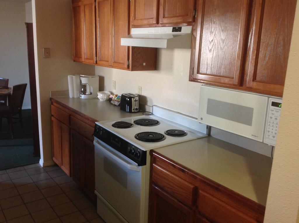 Hawthorn Extended Stay By Wyndham El Paso Exterior photo